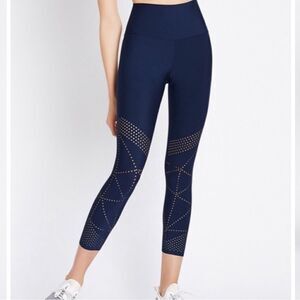 Nimble activewear studio to street 7/8 laser cut leggings Navy